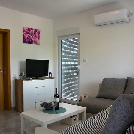 Lavanda Apartament